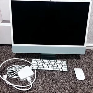 Apple iMac in Mint Green